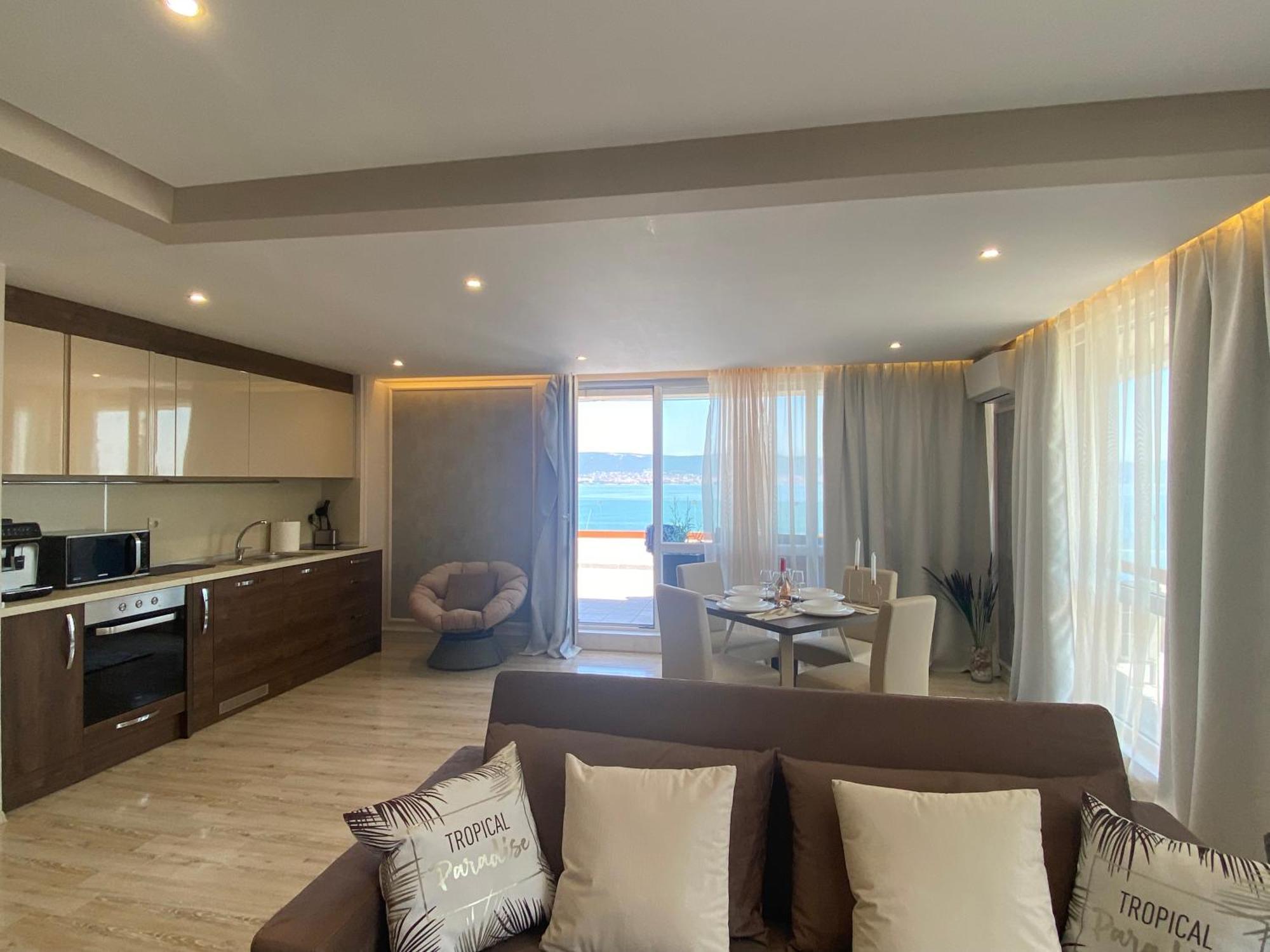 Paradiso 'В' 607 Large Luxury Apartment ネセバル エクステリア 写真